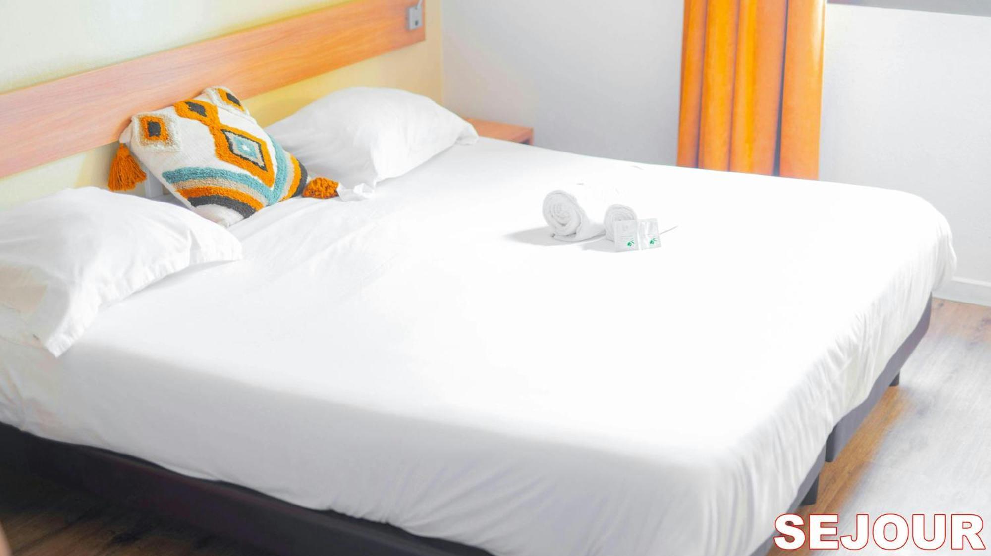 Paris Retreat 5 Minutes From Hoche Metroparking Apartment ป็องแต็ง ภายนอก รูปภาพ